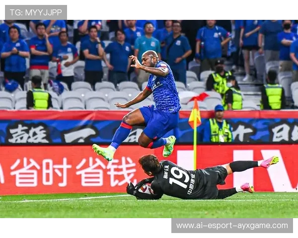 上海申花拟签J联赛银靴拉唐，锋线实力升级